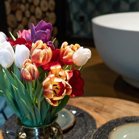 De Luxe Bed &Wellness Villa 's-Hertogenbosch  Bagian luar foto