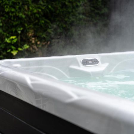 De Luxe Bed &Wellness Villa 's-Hertogenbosch  Bagian luar foto