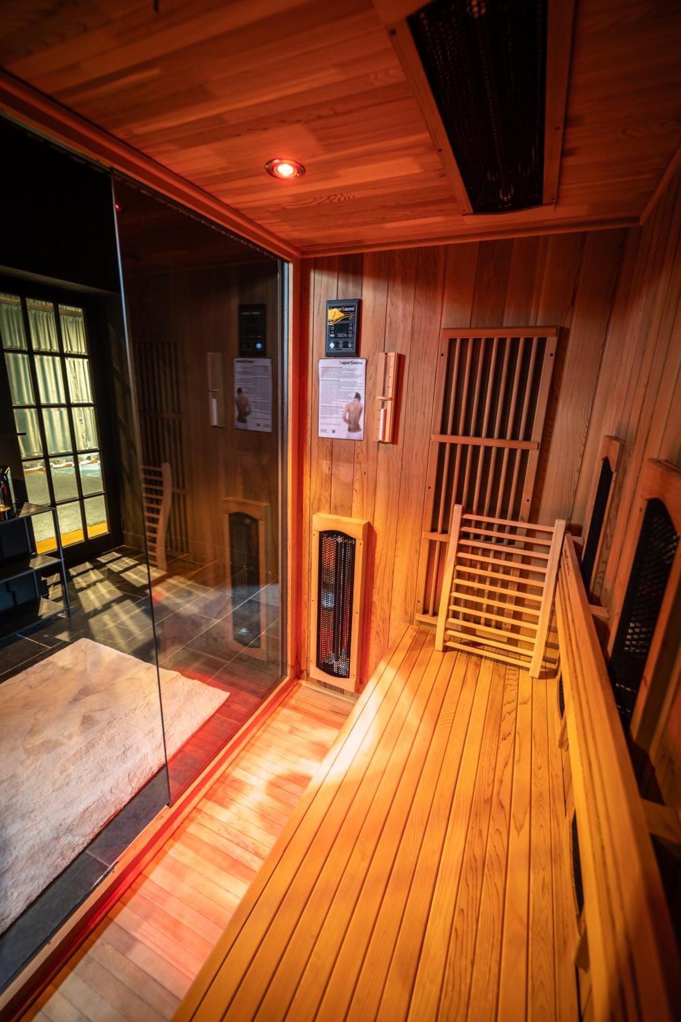 De Luxe Bed &Wellness Villa 's-Hertogenbosch  Bagian luar foto